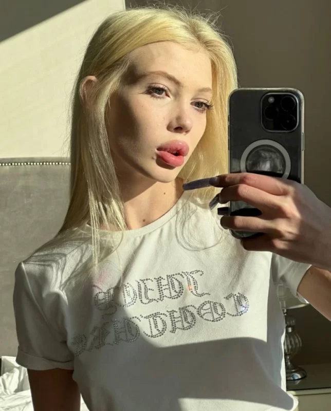 Тиктокерша Юля Финесс слив откровенных фото (18+) без цензуры